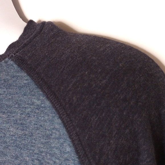 L. L. Bean Men's Washed Cotton Double-knit Crewneck Heathered Raglan Shirt - Picture 5 of 9